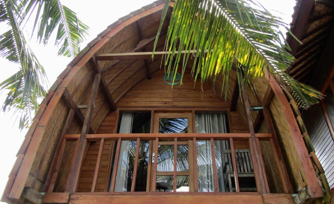 Airsatang Dikaloha Surfschool And Stay מראה חיצוני תמונה